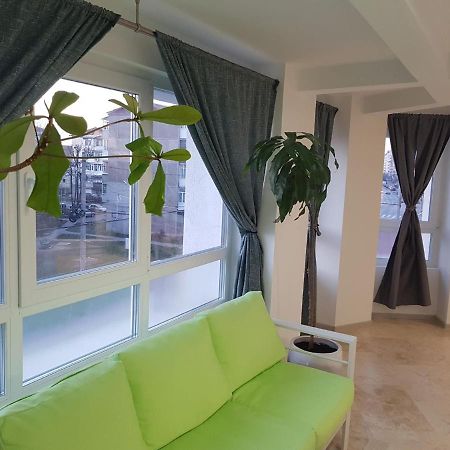 Rengo Residence 特尔戈维什泰 外观 照片
